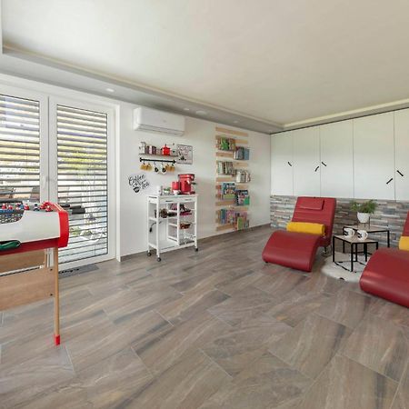 Holiday House Vikend Polzela Экстерьер фото