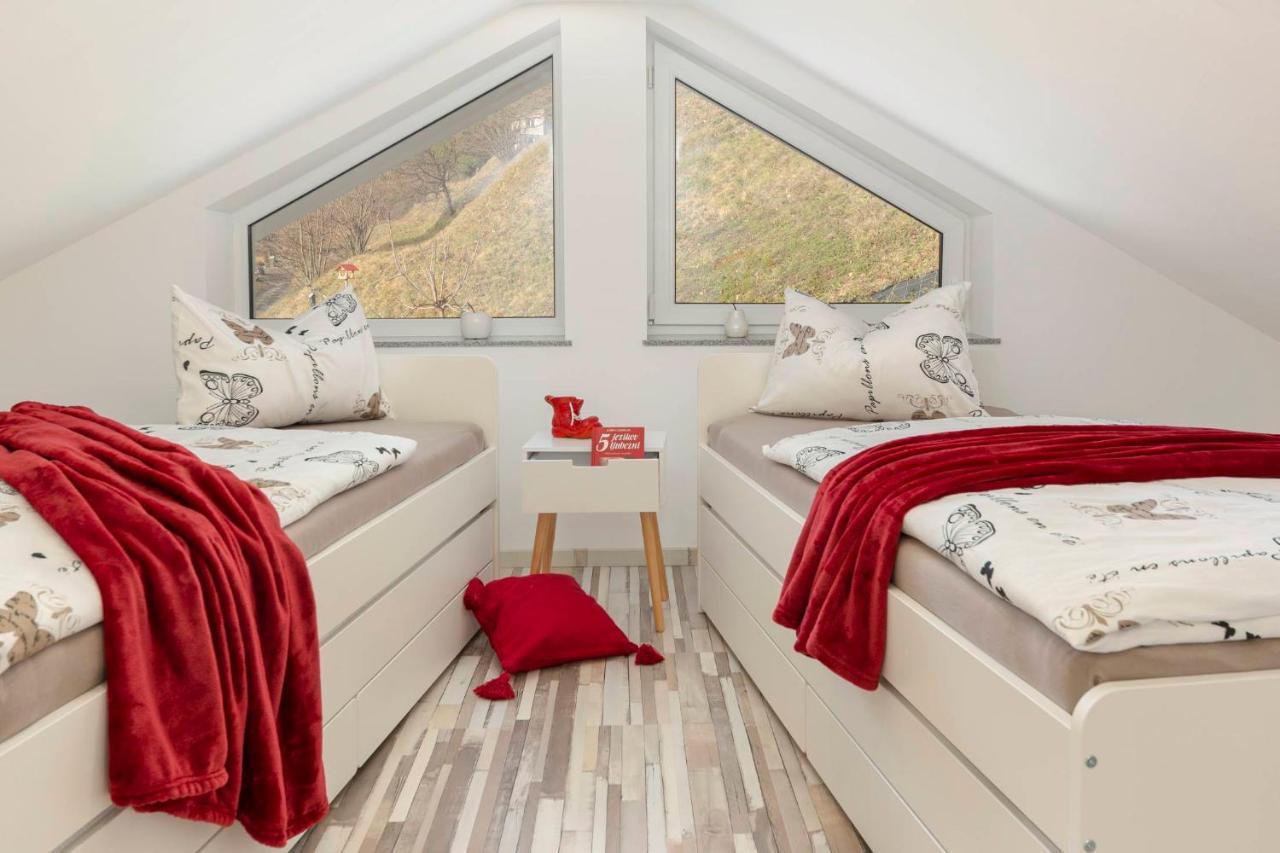 Holiday House Vikend Polzela Экстерьер фото