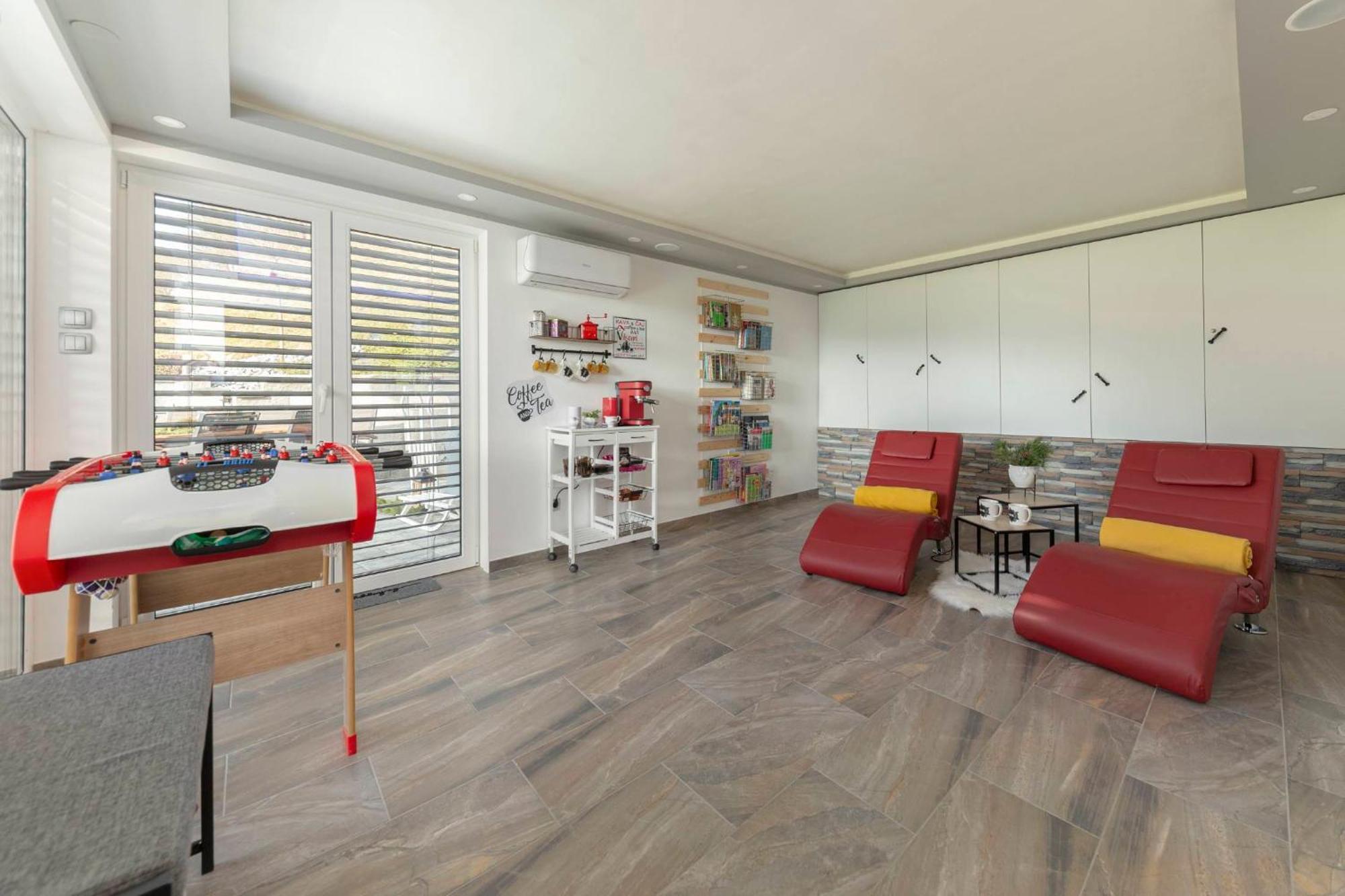 Holiday House Vikend Polzela Экстерьер фото